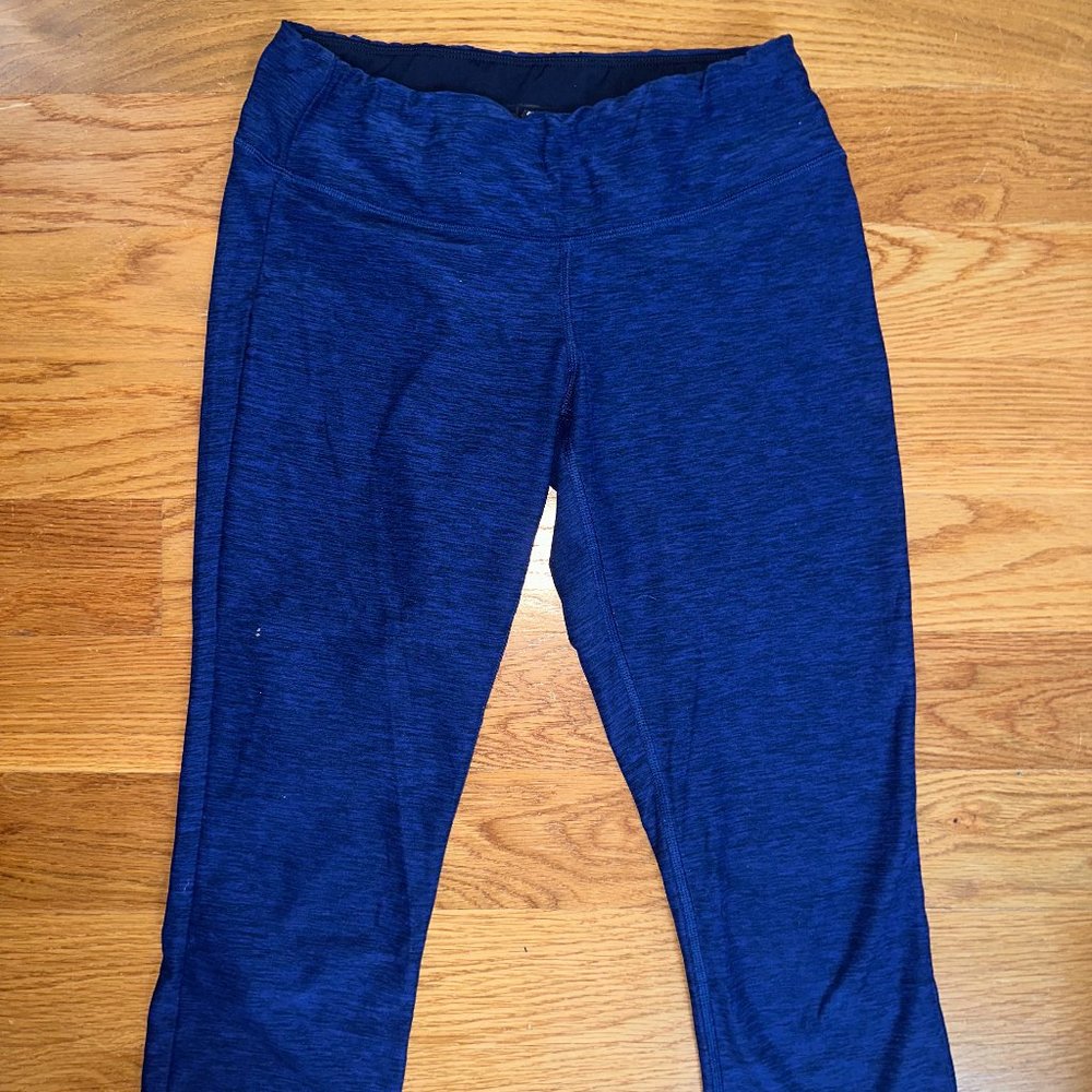 Blue New Balance 3/4 Leggings - Size Medium